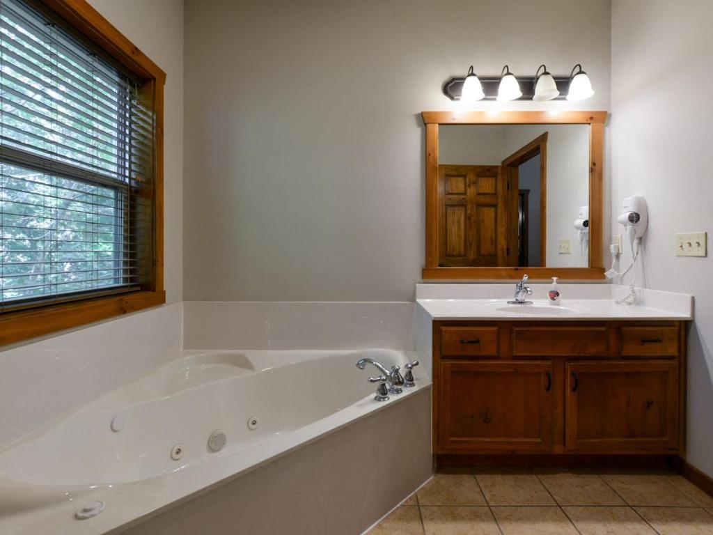 Lodge 243 Branson Luaran gambar